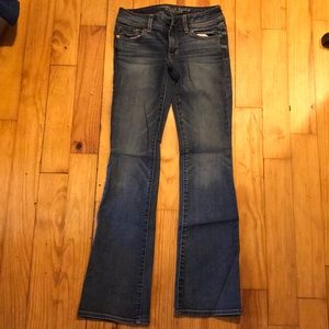 American eagle size2 kick boot super stretch jeans